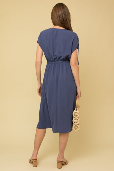 SOLID RUCHED SLEEVE V-NECK WOVEN MIDI DRESS