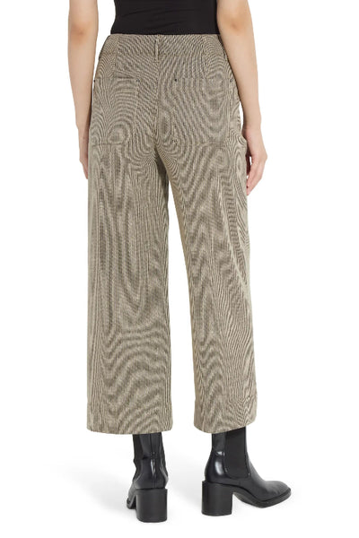 Lysse Clarke wide leg denim
pull-on wide leg jeans women
four-way stretch wide leg pants
stretch denim wide leg trousers women
pinstripe wide leg jeans women
Lysse wide leg pants
pull-on denim pants women
olive stripe wide leg jeans
smoothing waist wide leg denim
cotton spandex wide leg pants women