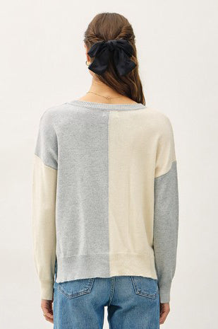 COLOR BLOCKED BASIC ROUND NECK SWEATER