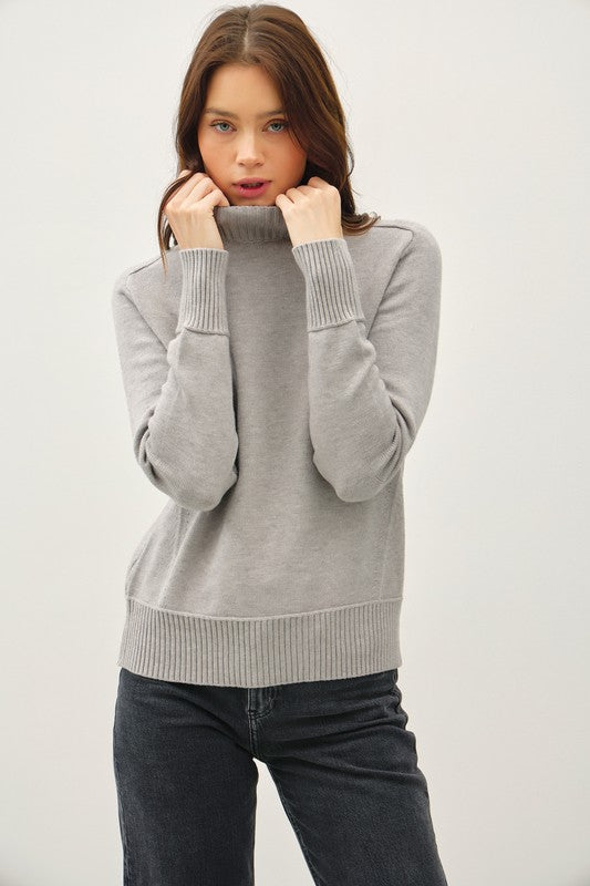 CLASSIC MOCK NECK SWEATER W/SHOULDER PANEL