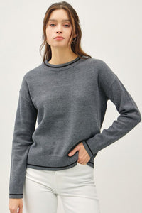 STRIPED HEM TWO TONE CREW NECK SWEATER