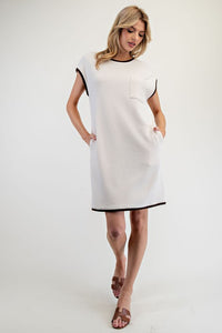 CONTRAST TRIM SLEEVELESS KNIT MINI DRESS