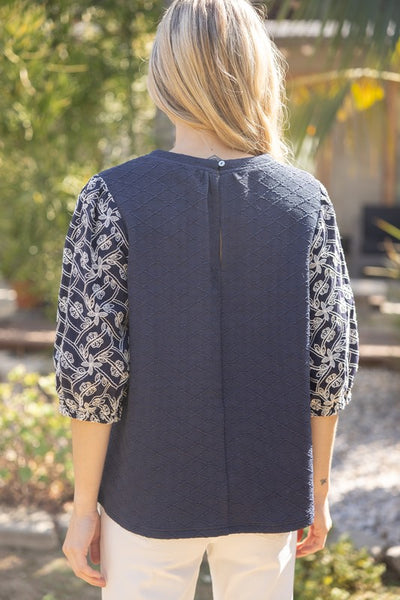 TEXTURED ELEGANCE KNIT TOP WITH FLORAL EMBROIDERED SLEEVES