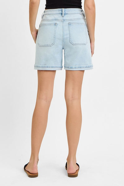 HIGH RISE PATCH POCKET CUFFED RELAXED SHORTS