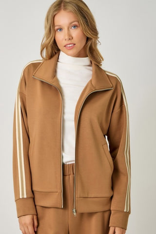 SPORTY-CHIC TRACKSUIT JACKET