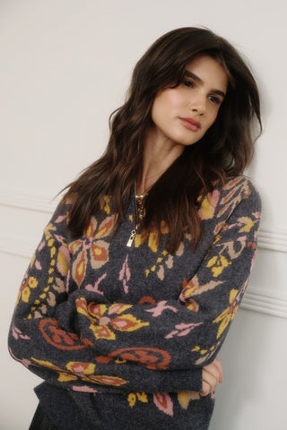 FLORAL HALF ZIP UP