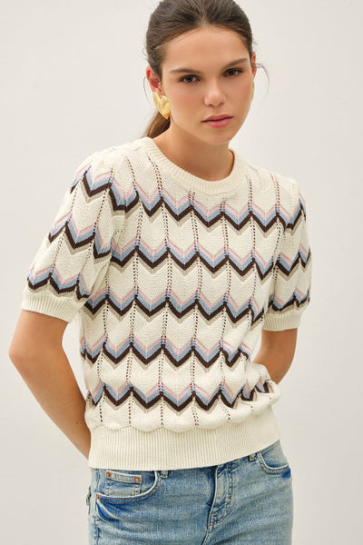 COOL AND CASUAL CHEVRON STRIPE SHORT SLEEVE SWEATER