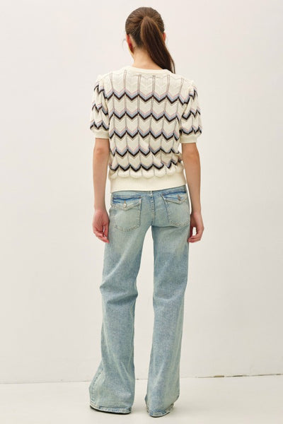 COOL AND CASUAL CHEVRON STRIPE SHORT SLEEVE SWEATER