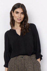 SOLID BLACK RADIA SPLIT NECK 3/4 SLEEVE BLOUSE