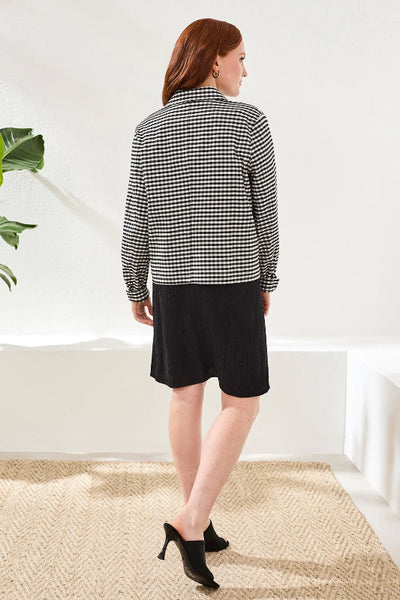 CLASSIC AND CHARMING GINGHAM BUTTON FRONT COLLARED JACKET WITH POCKETS
