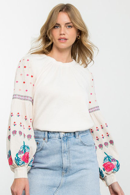 BEAUTIFUL FLORAL EMBROIDERED LONG SLEEVE KNIT TOP