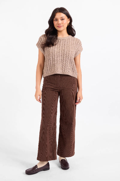 grey beige cable knit sweater tank women
vertical cable knit crop top women
Sadie and Sage cable knit sweater tank
ribbed crew neck knit tank top
boxy crop cable knit sweater women
cap sleeve cable knit sweater top
neutral cable knit layering top
women's cropped cable knit pullover
heathered knit sweater tank fall fashion
acrylic cable knit crop sweater women