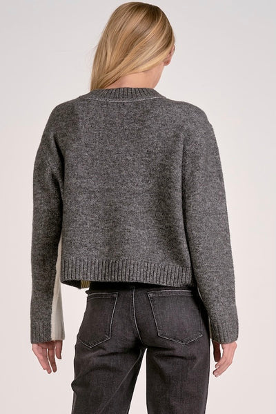 COZY AND STYLISH COLORBLOCK CREWNECK SWEATER