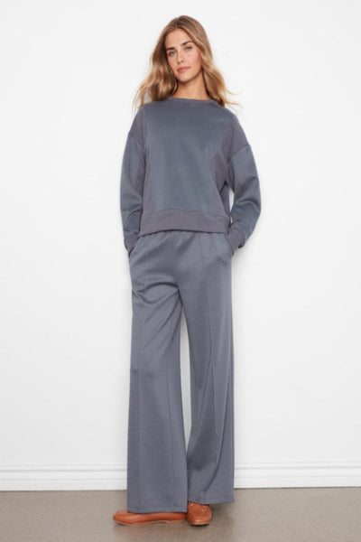 Charlie B soft scuba top graphite
women's crew neck scuba top long sleeve
graphite long sleeve top women
Charlie B scuba set women
women's soft scuba top with rib detail
coordinated scuba set women's fashion
women's long sleeve minimalist top grey
Charlie B top women's fashion
women's rayon blend crew neck top
slate grey long sleeve top women