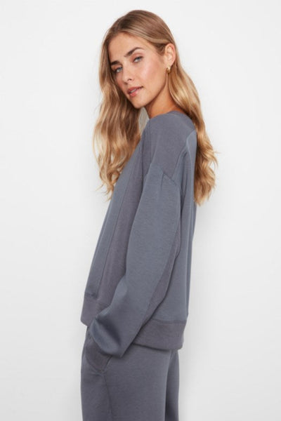 Charlie B soft scuba top graphite
women's crew neck scuba top long sleeve
graphite long sleeve top women
Charlie B scuba set women
women's soft scuba top with rib detail
coordinated scuba set women's fashion
women's long sleeve minimalist top grey
Charlie B top women's fashion
women's rayon blend crew neck top
slate grey long sleeve top women