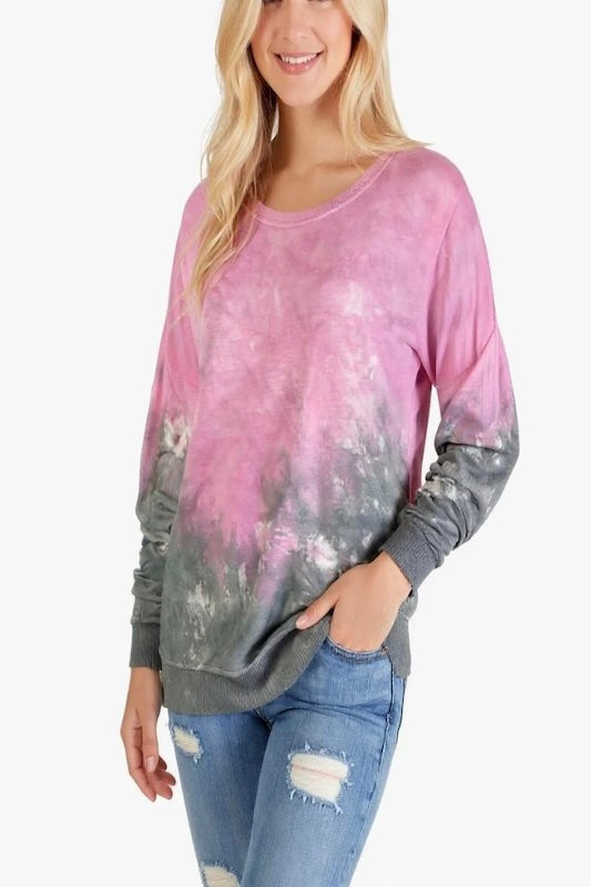 ARTISTIC AND COZY DIP DYE SWEATSHIRT WITH SIDE SEAM SLIT