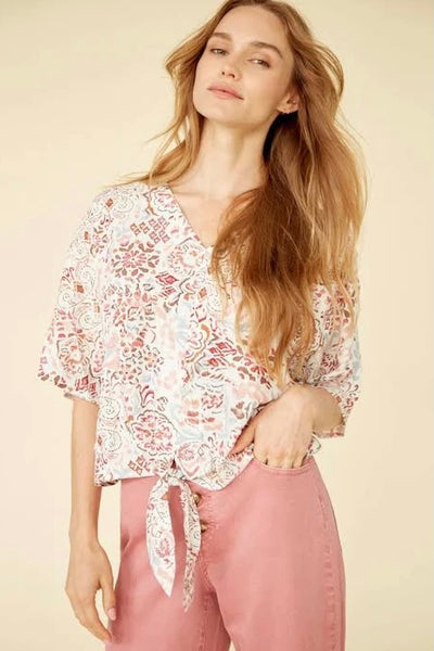 SILKY SOFT CHARLIE B PRINTED DOLMAN ELBOW SLEEVE POPOVER BLOUSE WITH SELF TIES