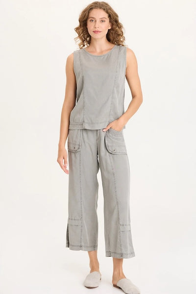 CASUAL-CHIC WIDE LEG GAUCHO PANTS