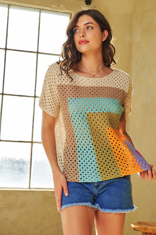 MULTI COLOR BLOCKED OPEN KNIT SHORT SLEEVE TOP