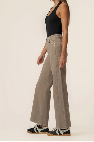 Kut from the Kloth Meg wide leg jeans
high rise wide leg jeans women
side panel wide leg denim pants
Kut from the Kloth Sunny denim
milky wash wide leg jeans
high rise stretch wide leg jeans
wide leg jeans 29 inch inseam
wide leg denim pants women high rise
cotton stretch wide leg jeans
Kut from the Kloth high rise jeans