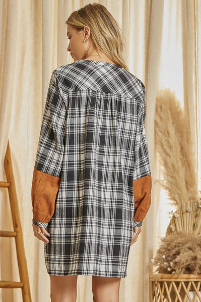 EMBROIDERED YOKE PLAID DRESS W/PATCH SLEEVE