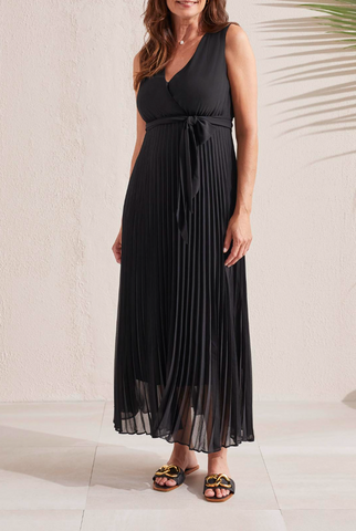 CLASSIC BLACK PLEATED SLEEVELESS LINED PLISEE MAXI DRESS