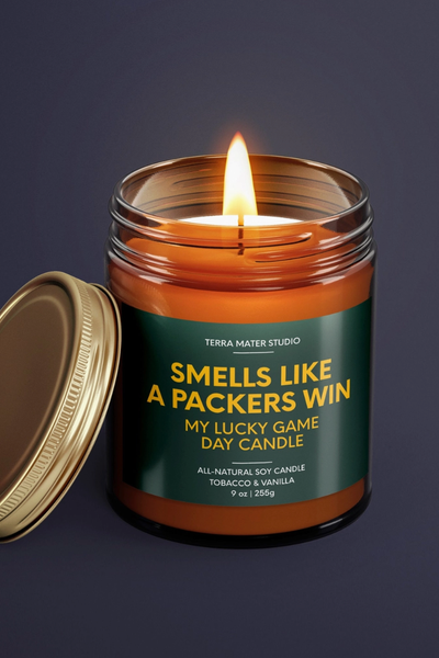 9 OZ SMELLS LIKE A WIN - LUCKY GAME SOY CANDLE