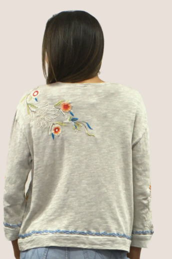 BEAUTIFUL JOYA EMBROIDERY DETAILED V-NECK SWEATSHIRT