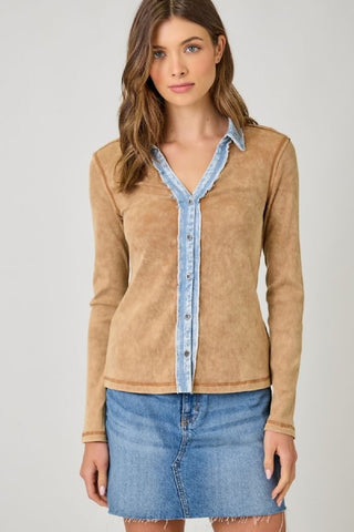 Washed thermal long sleeve ribbed top with denim contrast trim and v-neckline.