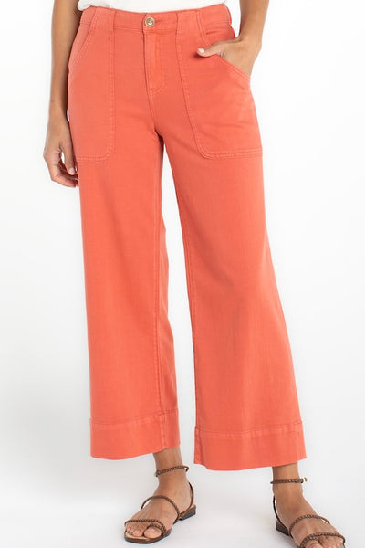 VIBRANT STRIDE CARGO WIDE LEG CROP 26' INSEAM