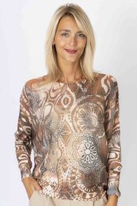 DETAILED BATWING SWEATER