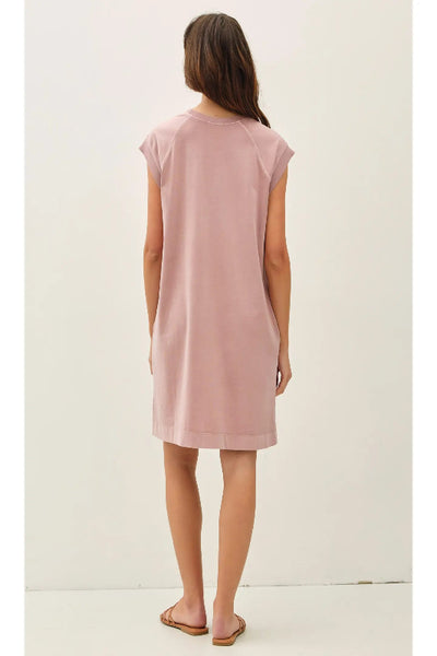 EVERYDAY ESSENTIAL CAPPED SLEEVE JERSEY DRESS