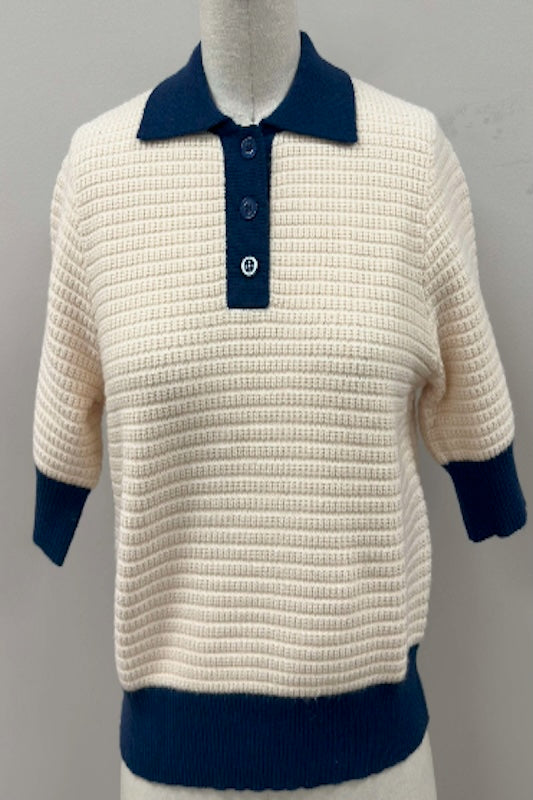 POLISHED AND CUTE SHORT-SLEEVE KNIT POLO WITH CONTRAST NAVY COLLAR