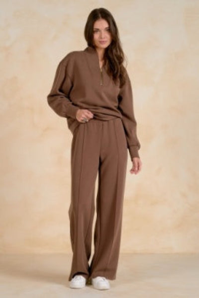 women’s long sleeve quarter zip top
Elan quarter zip top
women’s quarter zip pullover
soft stretch quarter zip top
casual quarter zip top for women
sporty polished women’s top
everyday layering top
travel outfit quarter zip top
women’s casual pullover top
long sleeve quarter zip sweater alternative