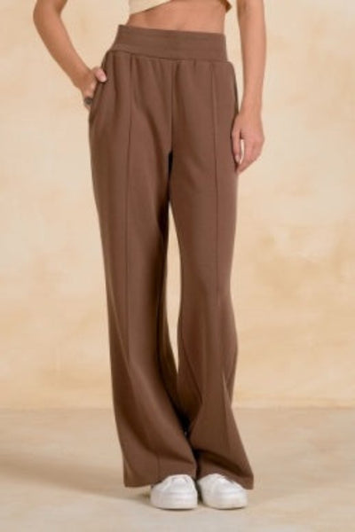 women’s wide-leg pants
Elan wide-leg pants
high-rise elastic waist pants
women’s pull-on wide-leg trousers
front seam wide-leg pants
relaxed flowy pants for women
comfortable elastic waist trousers
women’s casual dress pants
wide-leg pants with pockets
matching set wide-leg pants
Close-up of Elan brown wide leg pants showing high rise elastic waist and side pocket