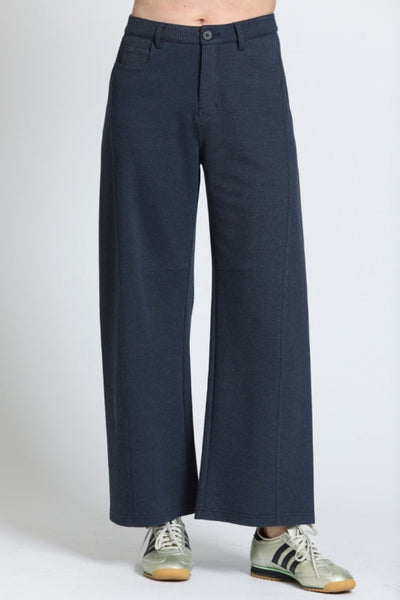 navy barrel leg pants women
wide leg knit trousers navy
high rise barrel leg pants
APNY wide leg pants
navy cropped wide leg trousers
structured knit wide leg pants
utility patch pocket pants women
navy high rise trousers
barrel fit pants women
cotton wide leg pants navy
