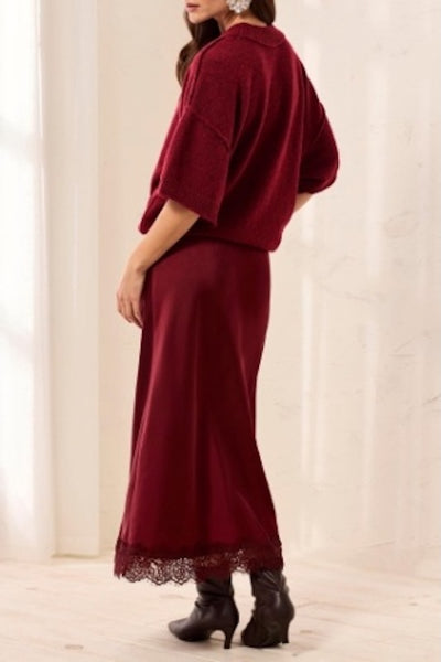 satin midi skirt with lace hem
cherry red satin skirt women
lace trim midi skirt elegant
fluid satin skirt day to night
women's midi skirt lace detail
high sheen satin skirt outfit
romantic midi skirt fall fashion
Tribal satin skirt cherry lacquer
dressy midi skirt women's fashion
lace hem skirt holiday outfit