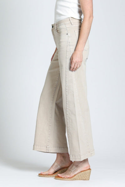 APNY godet wide leg jeans
women's wide leg jeans antique beige
high rise godet flare jeans women
cotton lyocell wide leg denim
women's beige wide leg pants
godet panel jeans women
cuffed wide leg jeans women
sand wash high rise jeans
women's flare denim pants
APNY C198 jeans