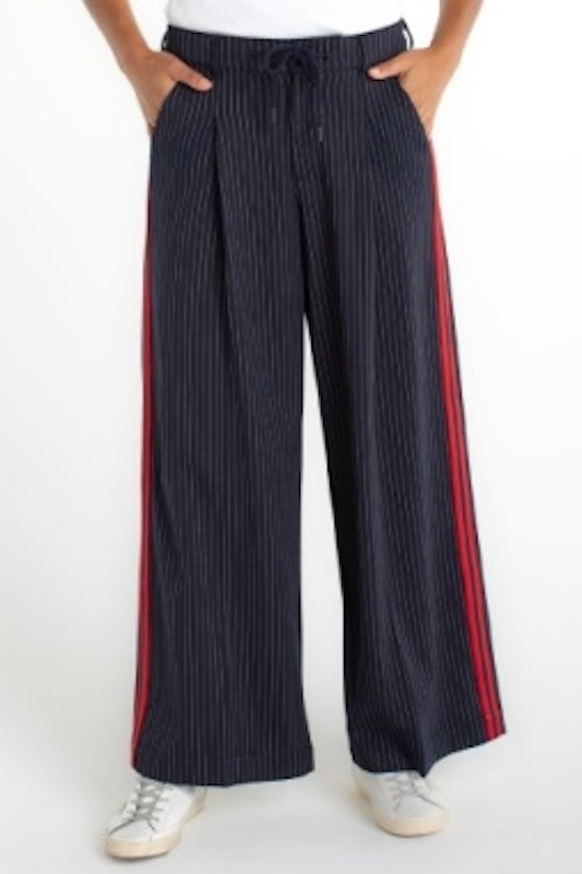 LIVERPOOL WIDE LEG PLEATED WITH SIDE STRIPE 30" INSEAM