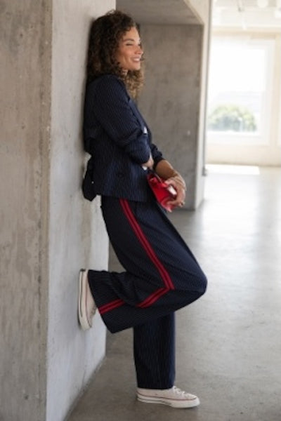 LIVERPOOL WIDE LEG PLEATED WITH SIDE STRIPE 30" INSEAM