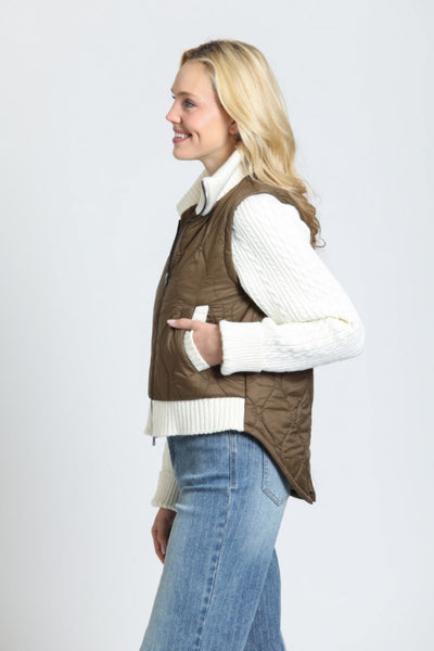 APNY sweater sleeve puffer jacket
APNY olive-brown quilted jacket
women’s puffer jacket with knit sleeves
olive-brown and cream mixed-media jacket
women’s quilted sweater jacket
cable-knit sleeve puffer jacket
zip-front jacket with sweater sleeves
women’s quilted jacket with welt pockets
relaxed fit puffer sweater jacket
APNY olive-brown jacket for women
