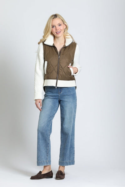 APNY sweater sleeve puffer jacket
APNY olive-brown quilted jacket
women’s puffer jacket with knit sleeves
olive-brown and cream mixed-media jacket
women’s quilted sweater jacket
cable-knit sleeve puffer jacket
zip-front jacket with sweater sleeves
women’s quilted jacket with welt pockets
relaxed fit puffer sweater jacket
APNY olive-brown jacket for women
