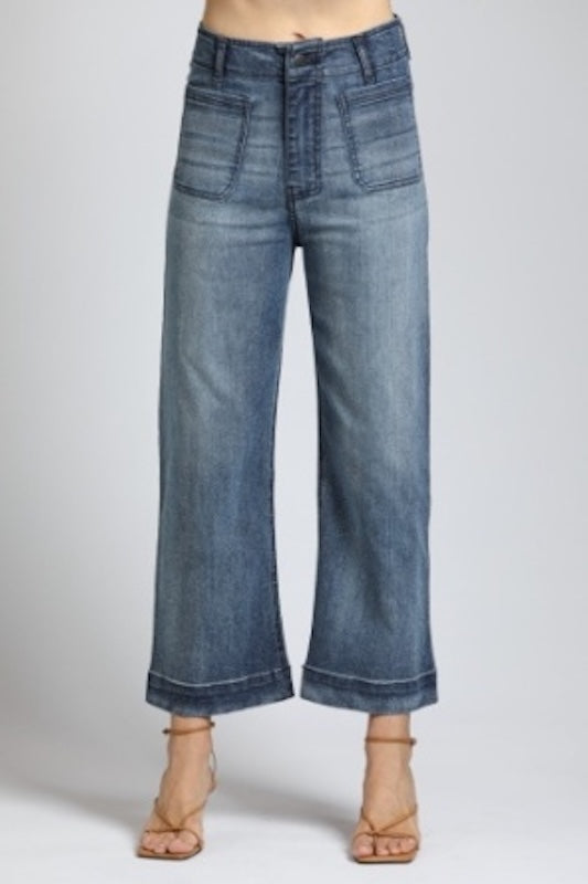 TIMELESS CROPPED WIDE-LEG DENIM WITH PATCH POCKETS