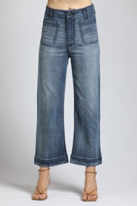 TIMELESS CROPPED WIDE-LEG DENIM WITH PATCH POCKETS