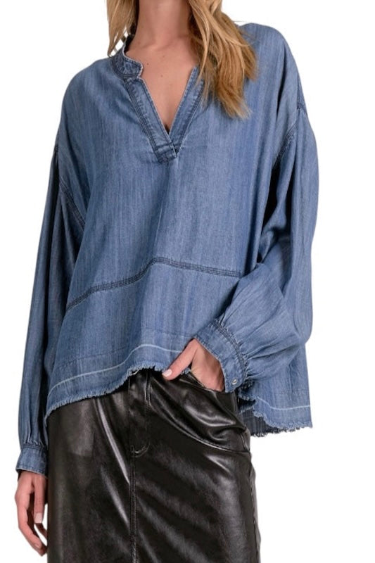 EVERYDAY EDGY ELAN DARK WASH DENIM HENLEY TOP